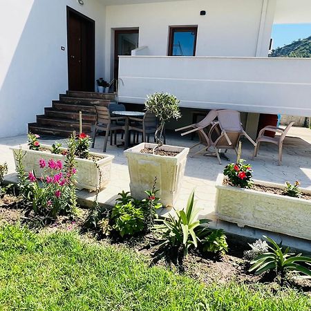 Villa Rreze Dielli Vlorë Exteriör bild