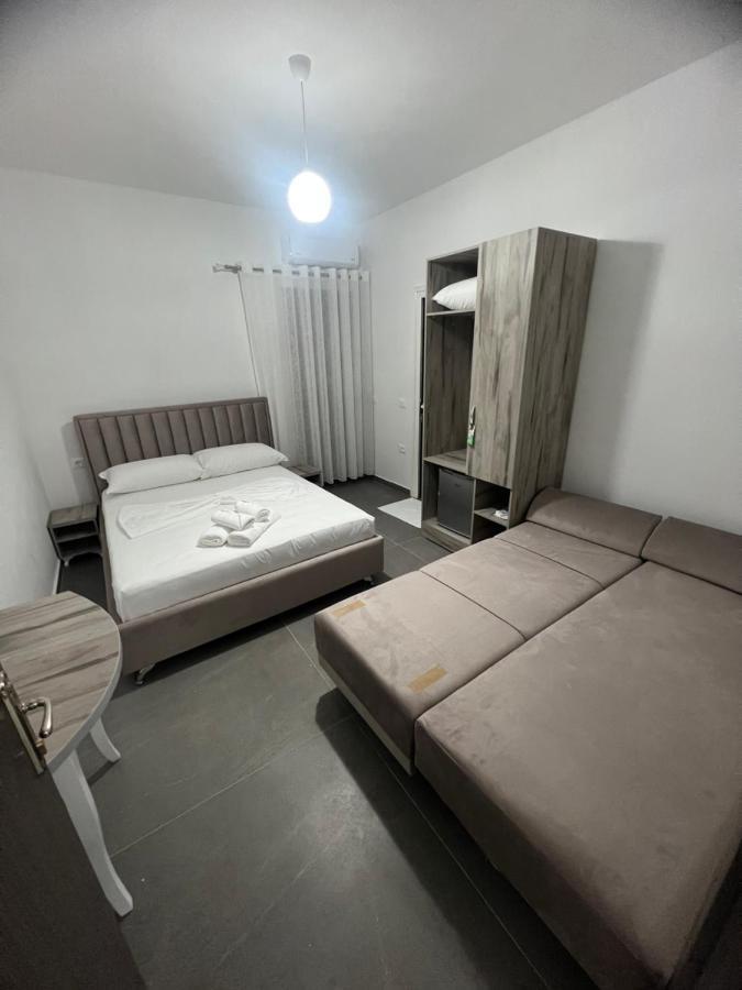 Villa Rreze Dielli Vlorë Exteriör bild