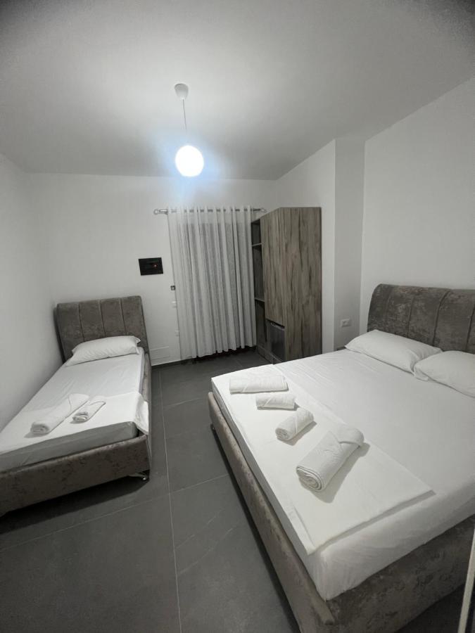 Villa Rreze Dielli Vlorë Exteriör bild