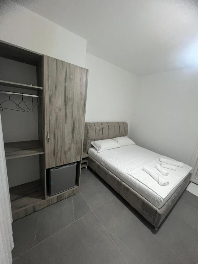 Villa Rreze Dielli Vlorë Exteriör bild