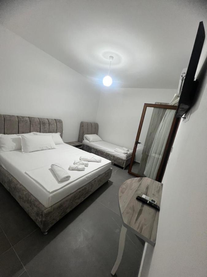 Villa Rreze Dielli Vlorë Exteriör bild