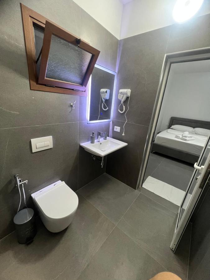 Villa Rreze Dielli Vlorë Exteriör bild