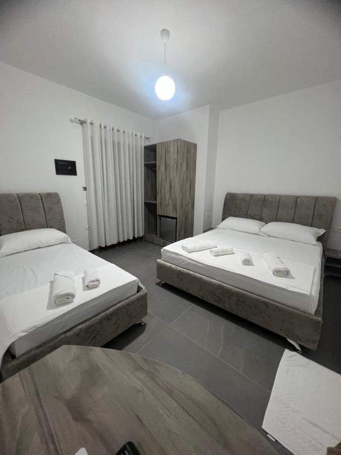 Villa Rreze Dielli Vlorë Exteriör bild